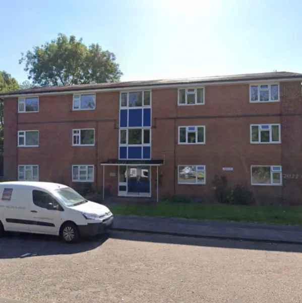 Flat For Rent in Wolverhampton, England