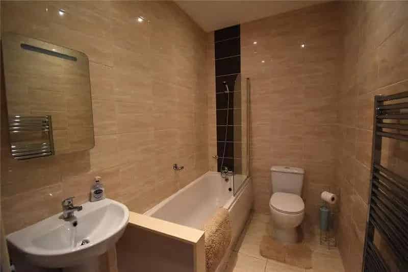 1 Bed Flat for Sale - Ground Floor Garden Apartment