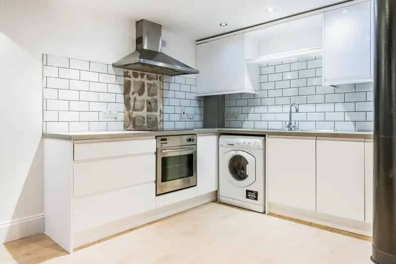 1 Bedroom Flat for Sale Manchester M1 - Spacious Mill Conversion Apartment