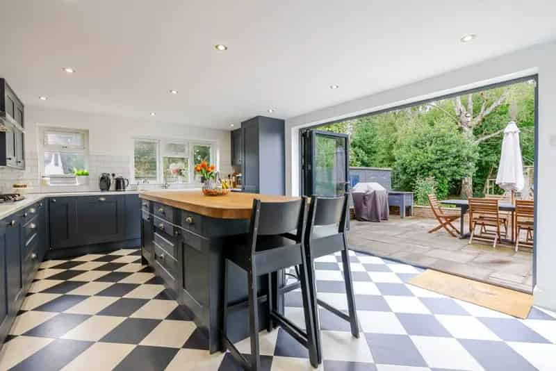 5 Bedroom Detached House For Sale Stoke Mandeville