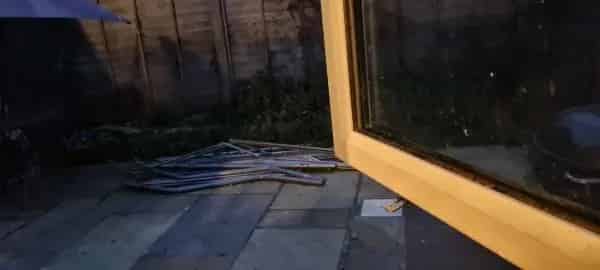 Lovely 2 Bedroom House with Large Garden and Convertible Dining Room