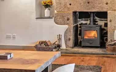 Secluded 4-Bedroom Farmhouse near Bodmin Moor