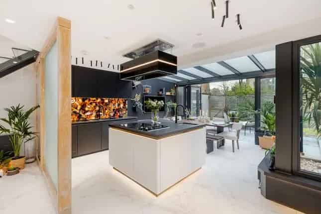 Contemporary Home near Holland Park with Planning Permission
