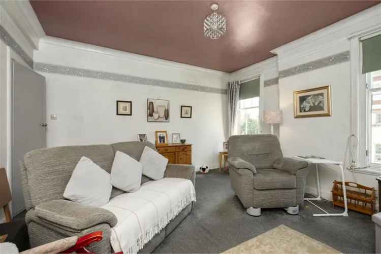 2 Bed Flat Gorgie Edinburgh - First Time Buyer Ideal