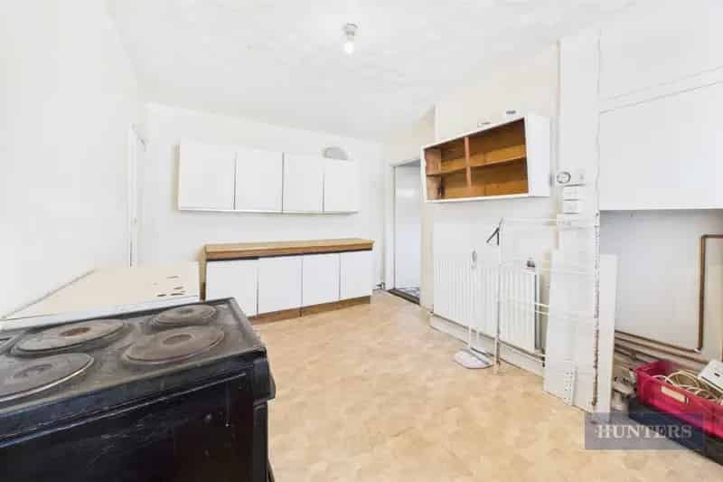 4 Bedroom House For Sale - Renovation Project