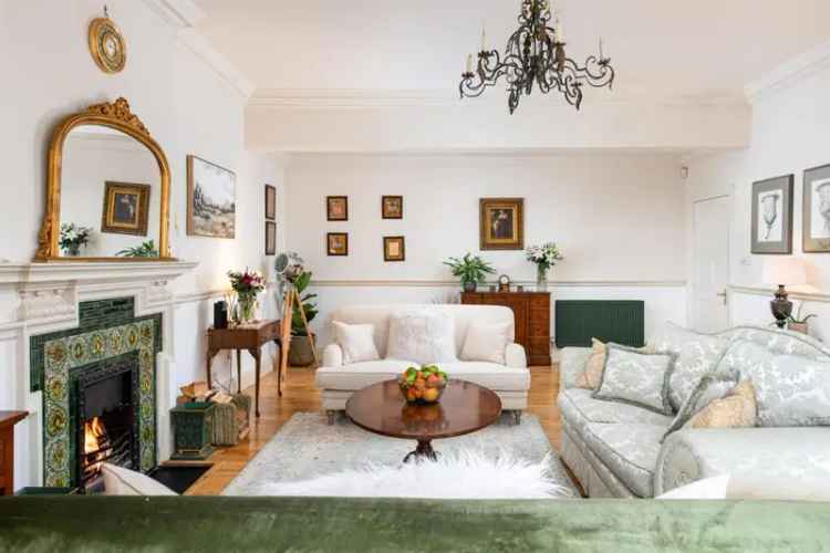 2 Bedroom Apartment for Sale in Bathwick Hill