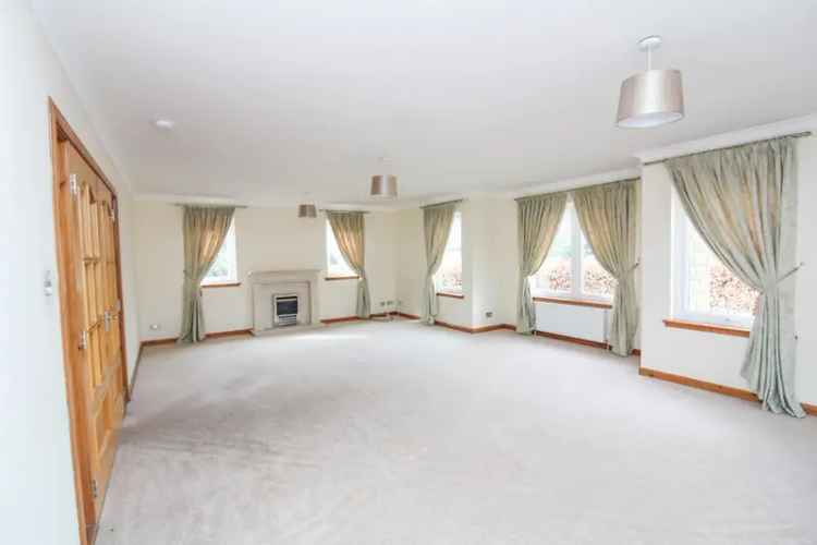 Modern Detached Villa For Sale in Memus Angus