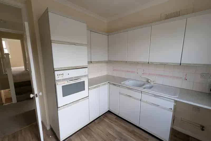 One Bedroom Apartment King Edward Road Zero Deposit Available