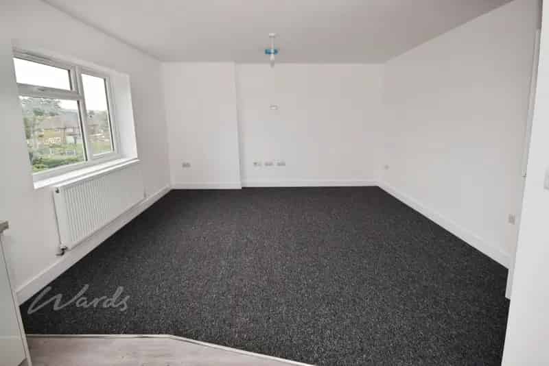 2 Bedroom Apartment to Rent in Strood