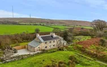 3-Bed Cottage with Annexe Bodmin Moor Eco-Friendly Rural Retreat