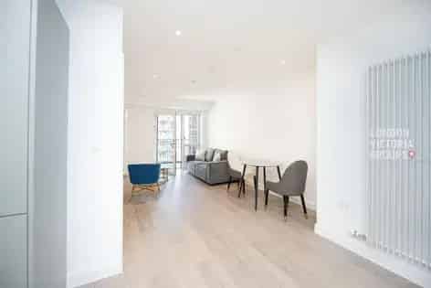 1 Bedroom Flat 73 m² London Modern City Living