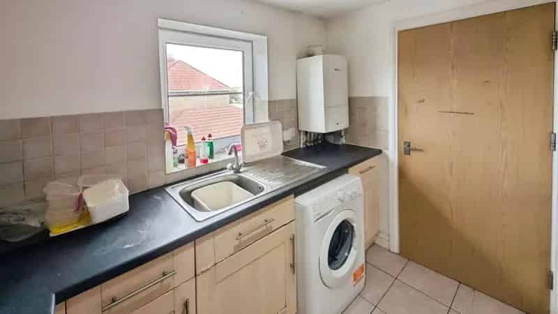 2 bedroom Flat
 For Sale