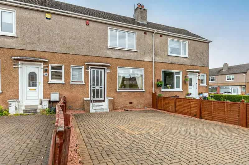 2 Bedroom House for Sale in Bearsden Near Glasgow