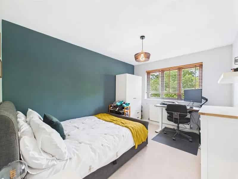 2 Bedroom Apartment House to Rent