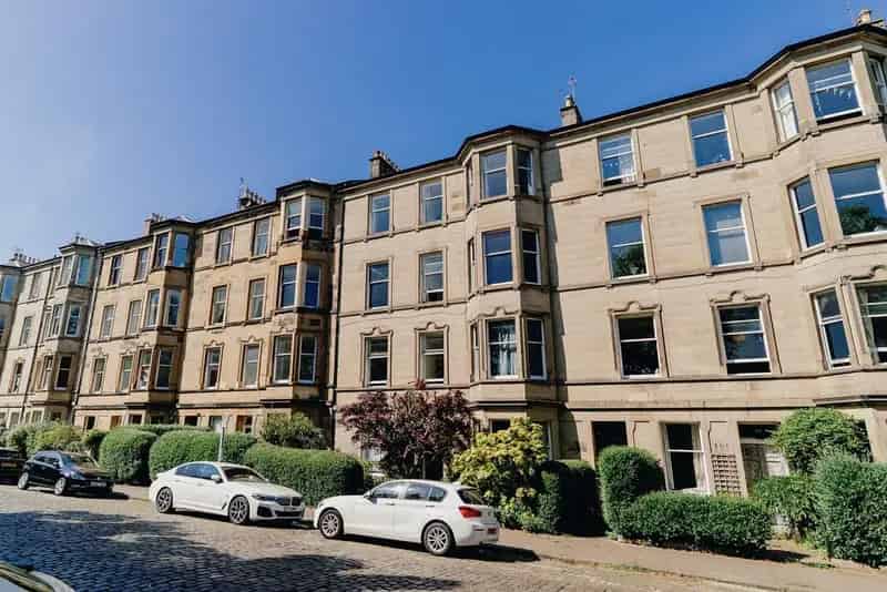 4 Bedroom Victorian Flat for Sale - High Rental Income Potential