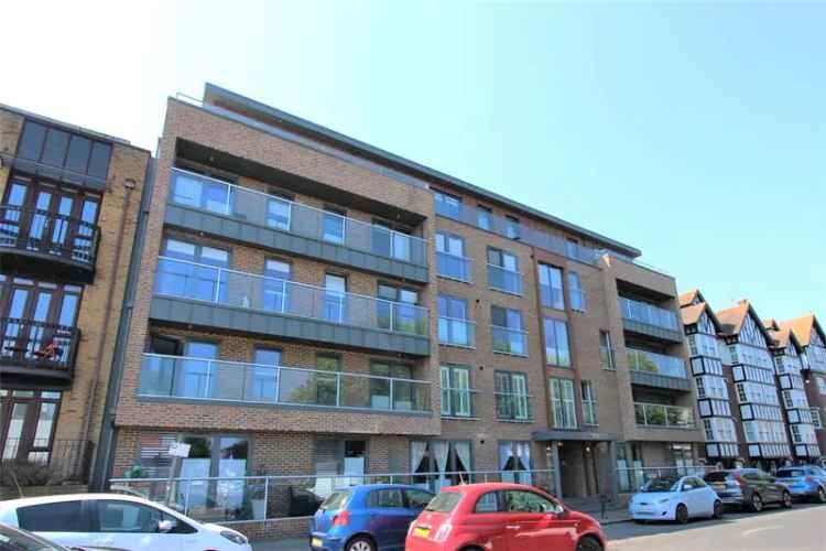 2 Bedroom Luxury Apartment Hadleigh Near Benfleet Leigh Trainlines