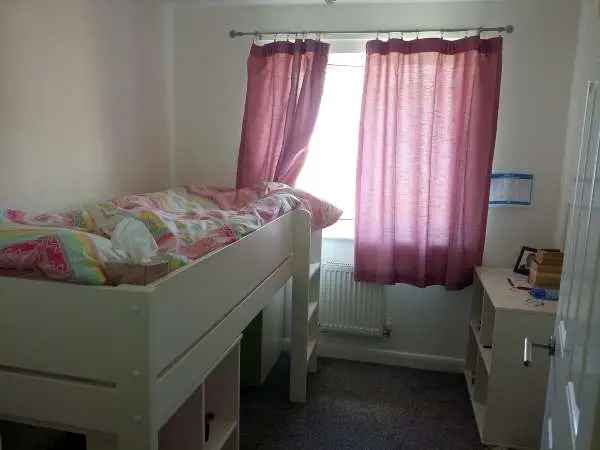 House For Rent in Coventry, England