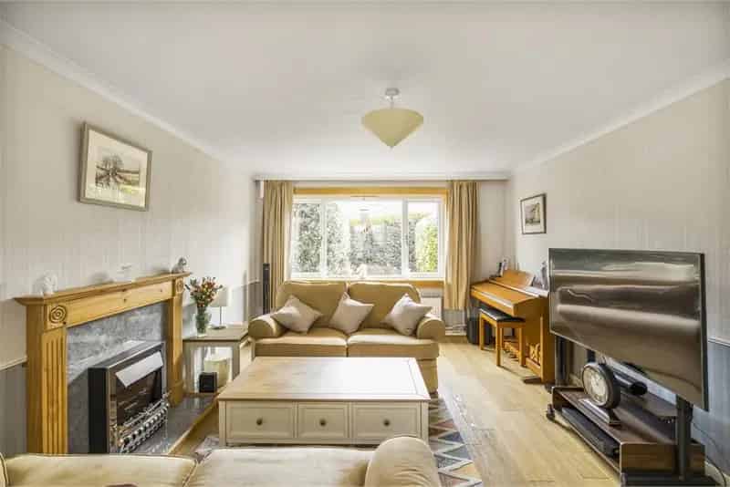 4 Bed Detached House Baberton Edinburgh 2 Reception Rooms