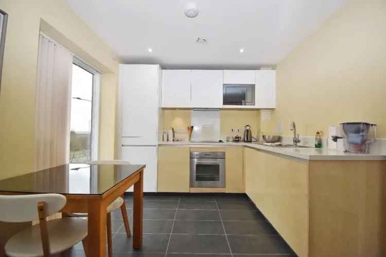 1 Bedroom Flat for Sale in Cambridge