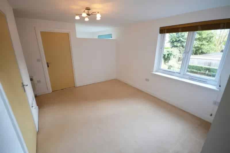 1 Bedroom Flat To Rent Available 24062025