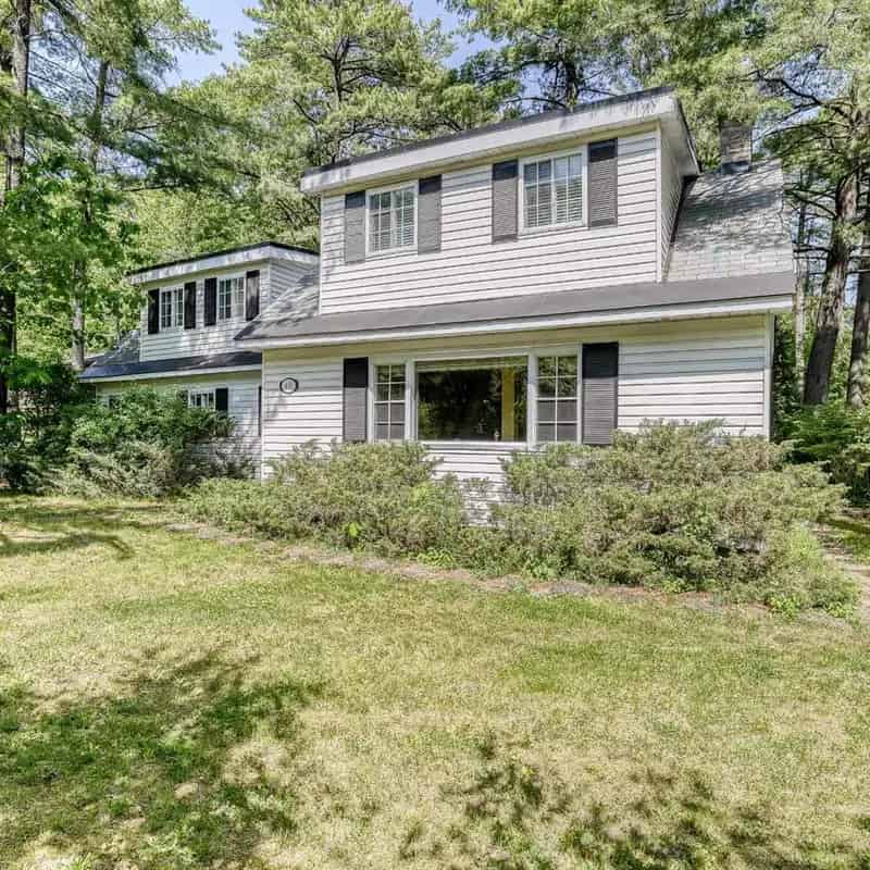 3 Bedroom 2 Bathroom House for Sale in Wychwood