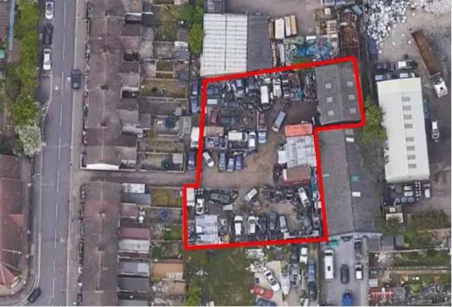 Industrial Unit with Mezzanine For Sale or Lease