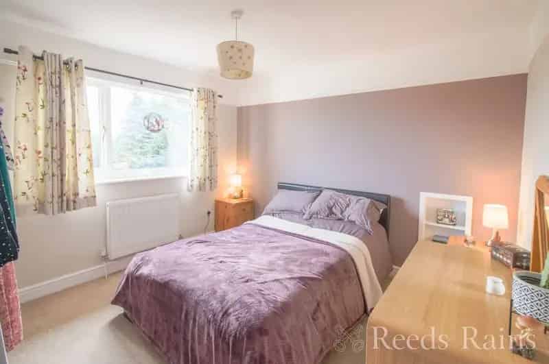 3 Bedroom Semi Detached House for Sale Ellesmere Port