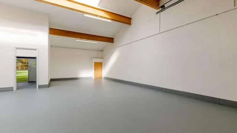 Industrial property For Rent , Winwick, England