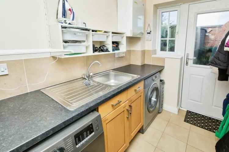 Modern Four Bedroom Townhouse in Darley Abbey
