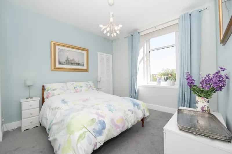 One Bedroom Top Floor Apartment for Sale