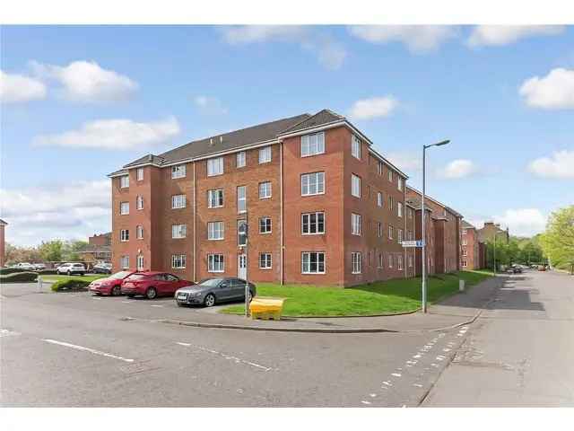2 Bedroom Flat for Sale near Glasgow Green
