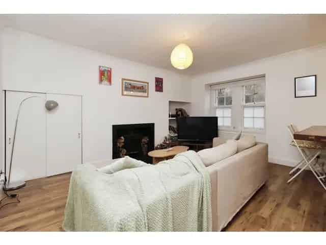 1 Bedroom Flat for Sale in Aberdour