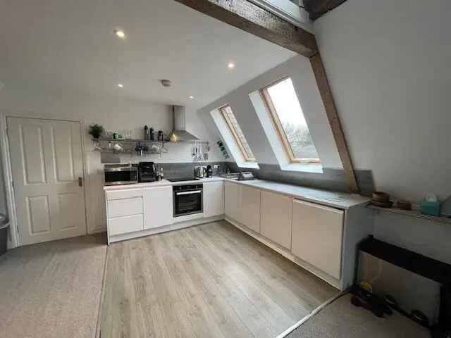 2 Bedroom Penthouse Apartment for Sale in Greater Manchester