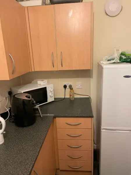 Flat For Rent in Borough of Wyre, England