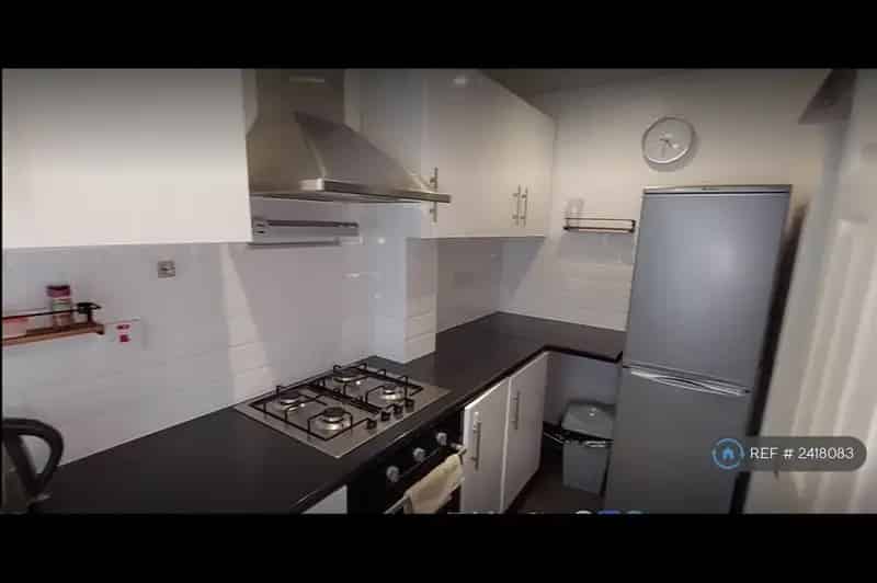 2 bedroom terraced house
