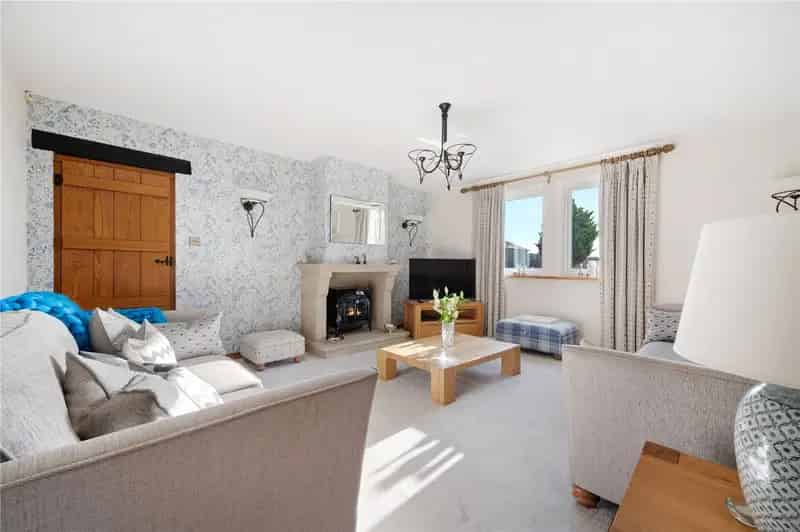 5 Bedroom Detached Barn Conversion with Annexe and 2 Acres