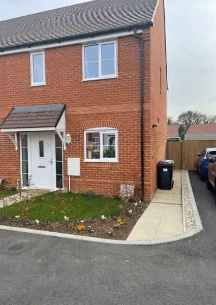 House For Rent in Basingstoke and Deane, England