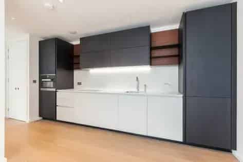2 Bedroom 104m² Flat in London