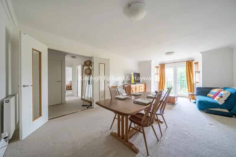 Spacious 2-Bedroom Apartment for Sale