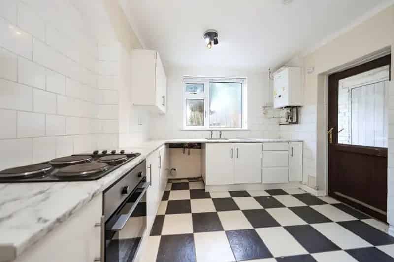 Spacious 3-Bedroom House - Ideal First Home