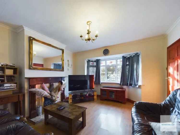 3 bedroom semi-detached house for sale