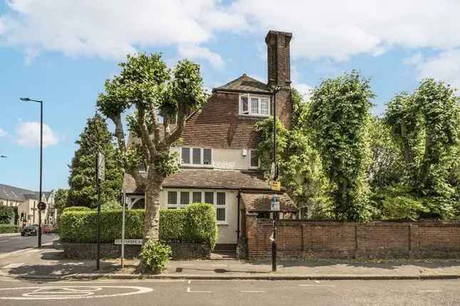 Detached house for sale in Fortis Green, London N10