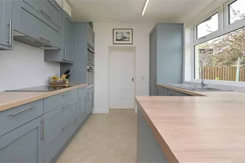 4 Bed Detached House Near Cramond Beach