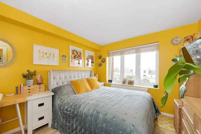 1 Bedroom Flat for Sale - 461 SQ FT - Near Lee Station