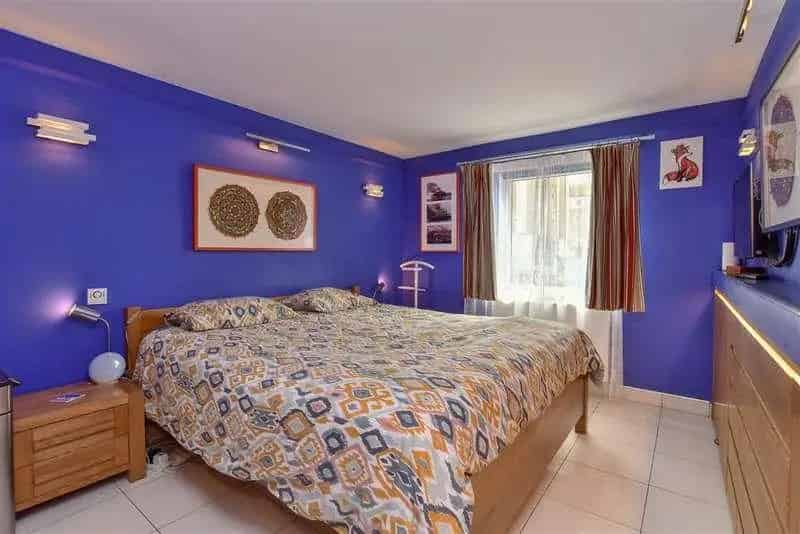 2 Bed Flat for Sale Brighton Marina Village