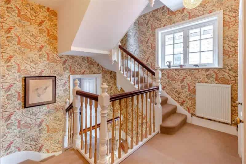 5 Bedroom House for Sale in Bedford Park