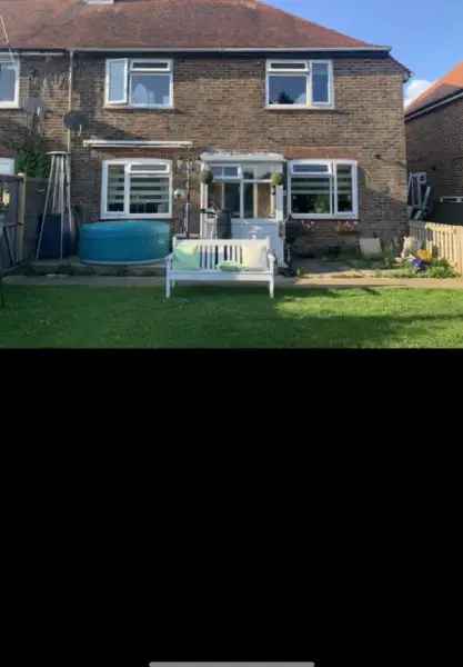 House For Rent in Wealden, England