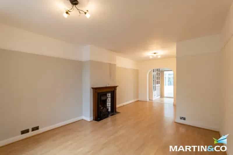 3 Bedroom House To Rent