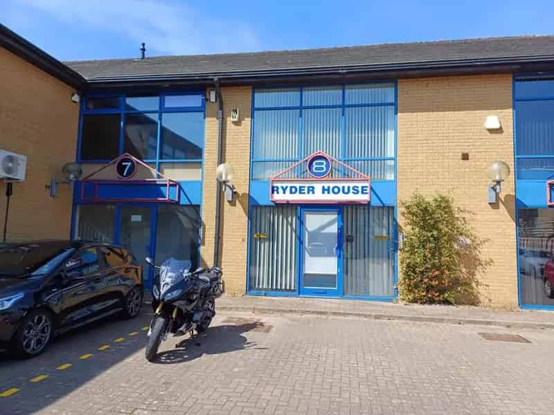 Terrace Business Unit with Parking and Modern Features
