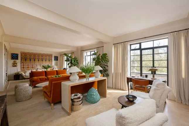 Flat for sale in Albion Gate, Albion Street, Hyde Park, London W2, United Kingdom